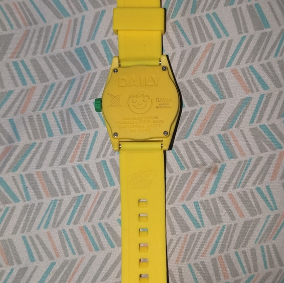Neff rasta wrist watch - Picture 2 of 5